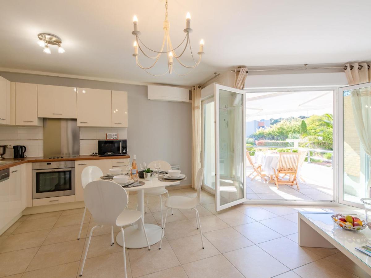 Apartment Les Rivages De L'Esterel By Interhome Boulouris-sur-Mer Exteriör bild